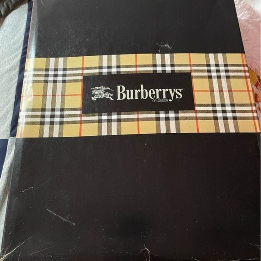 Burberry’s Black and Beige Plaid Box for Full size blanket